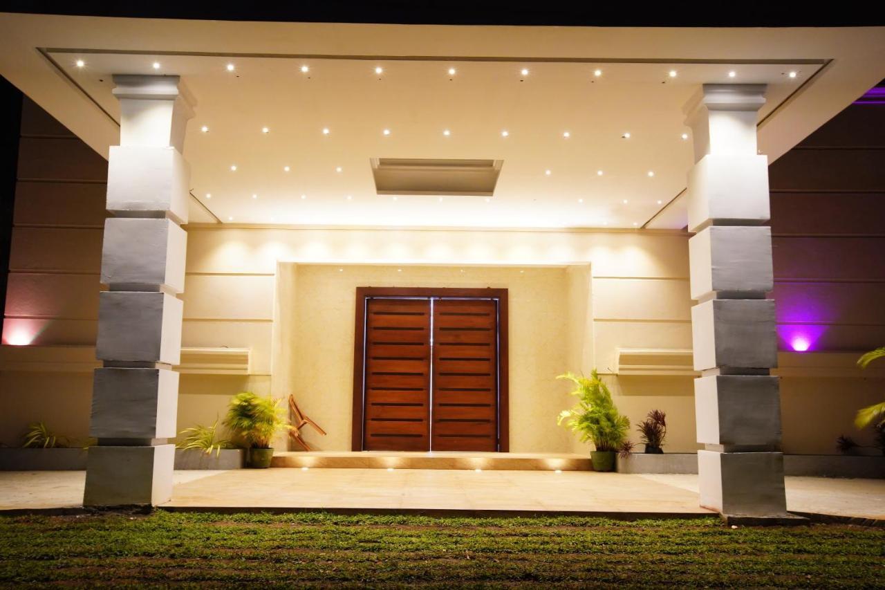 Jade Green Hotel Hambantota Zewnętrze zdjęcie