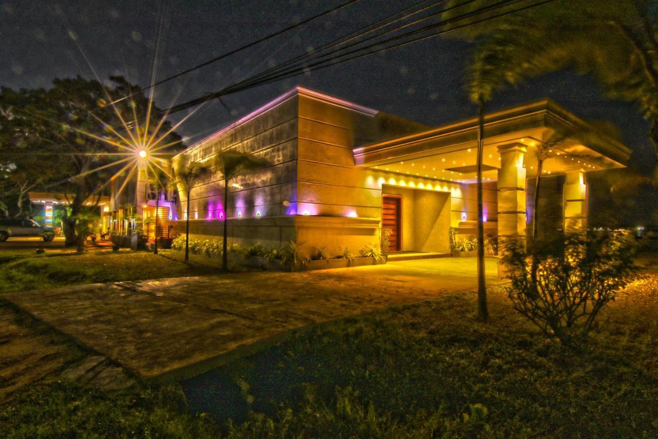 Jade Green Hotel Hambantota Zewnętrze zdjęcie
