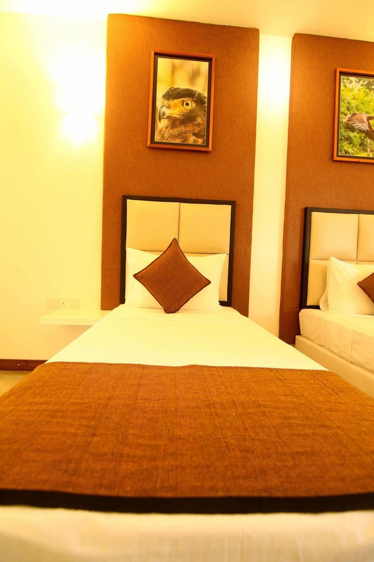 Jade Green Hotel Hambantota Zewnętrze zdjęcie